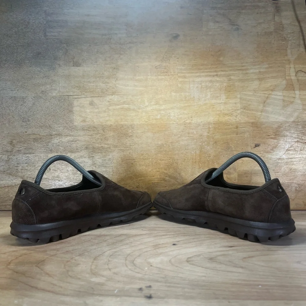 Skechers GOWalk SUEDE Womens Size 9 Slip On Loafers Shoes Chocolate Brown 13766 - Picture 5 of 8